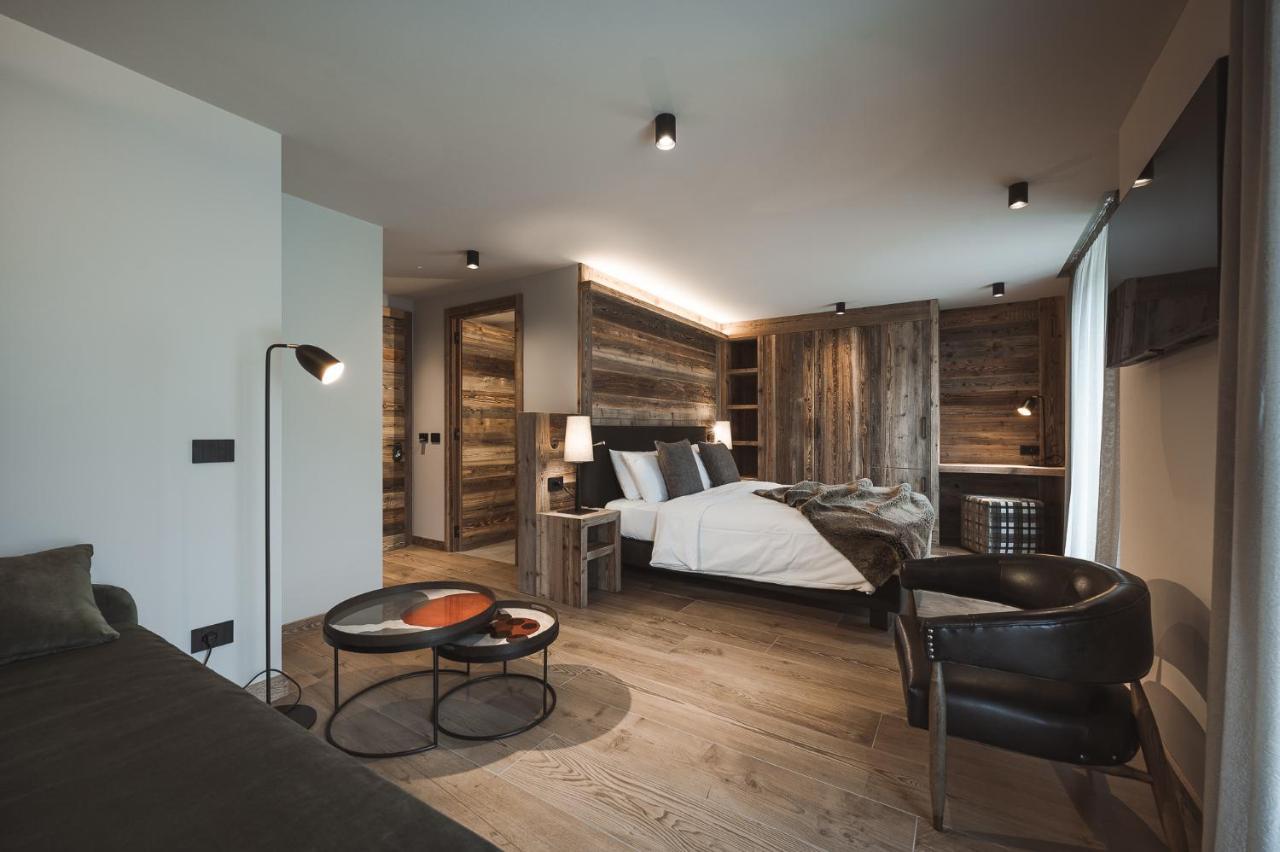 Hotel Alu Mountain Design Bormio Exteriör bild