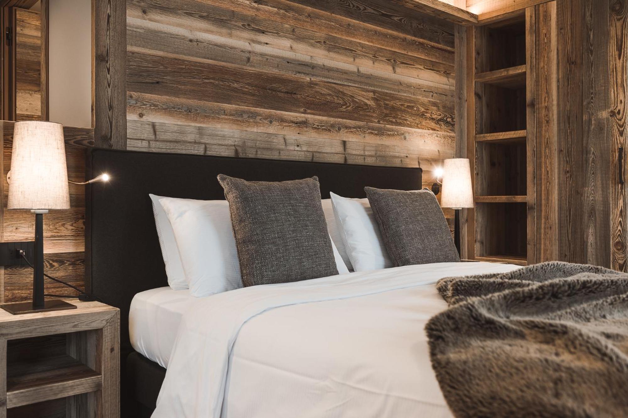 Hotel Alu Mountain Design Bormio Exteriör bild